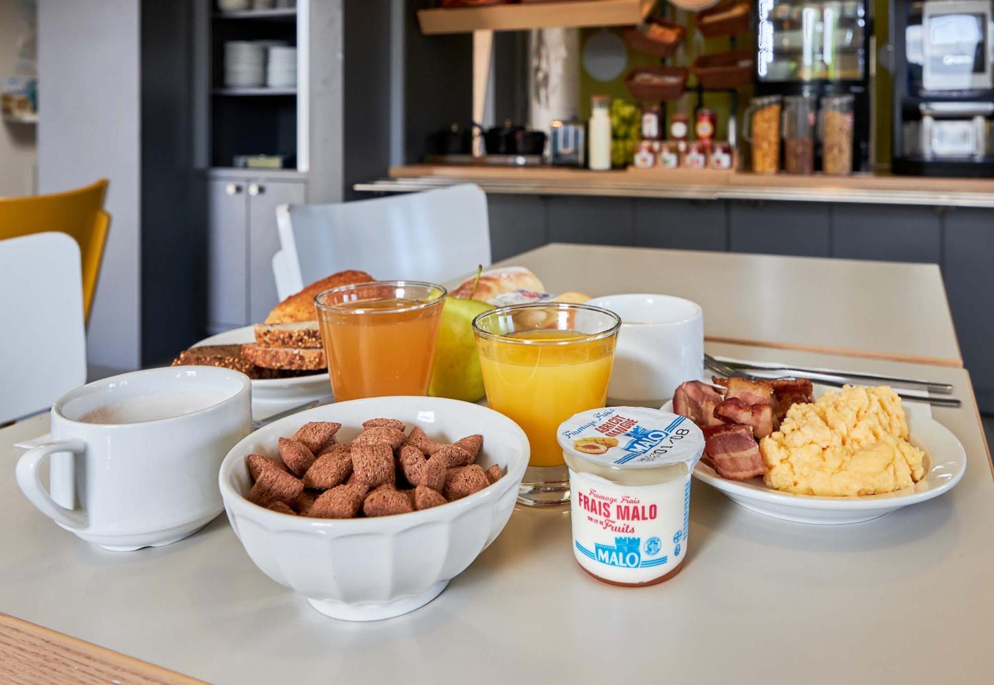 B&B Hotel Caen Memorial Saint-Contest Bagian luar foto