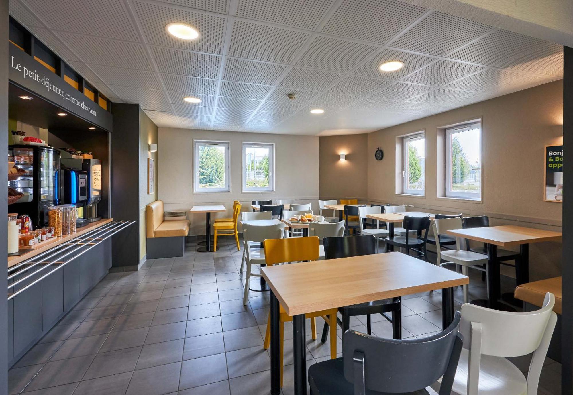 B&B Hotel Caen Memorial Saint-Contest Bagian luar foto