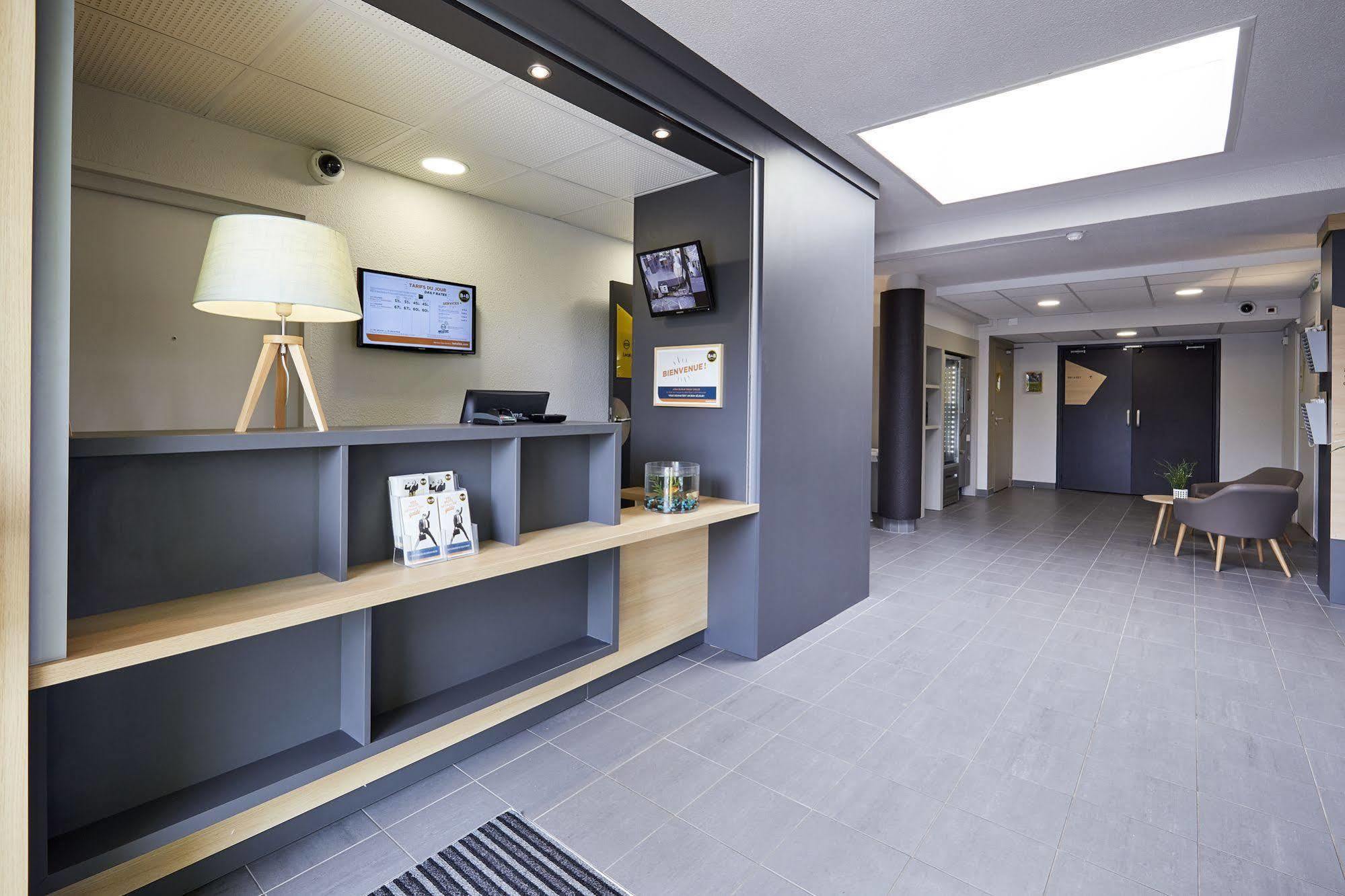 B&B Hotel Caen Memorial Saint-Contest Bagian luar foto